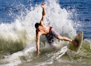 关于温网首回合对决在即！上海海港演练定位球，AC米兰密集防守应对的信息